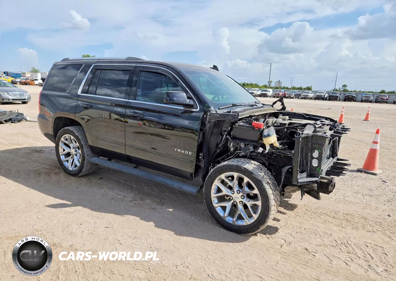 2017 Chevrolet Tahoe C1500 Premier VIN:1GNSCCKC9HR252420 - 4