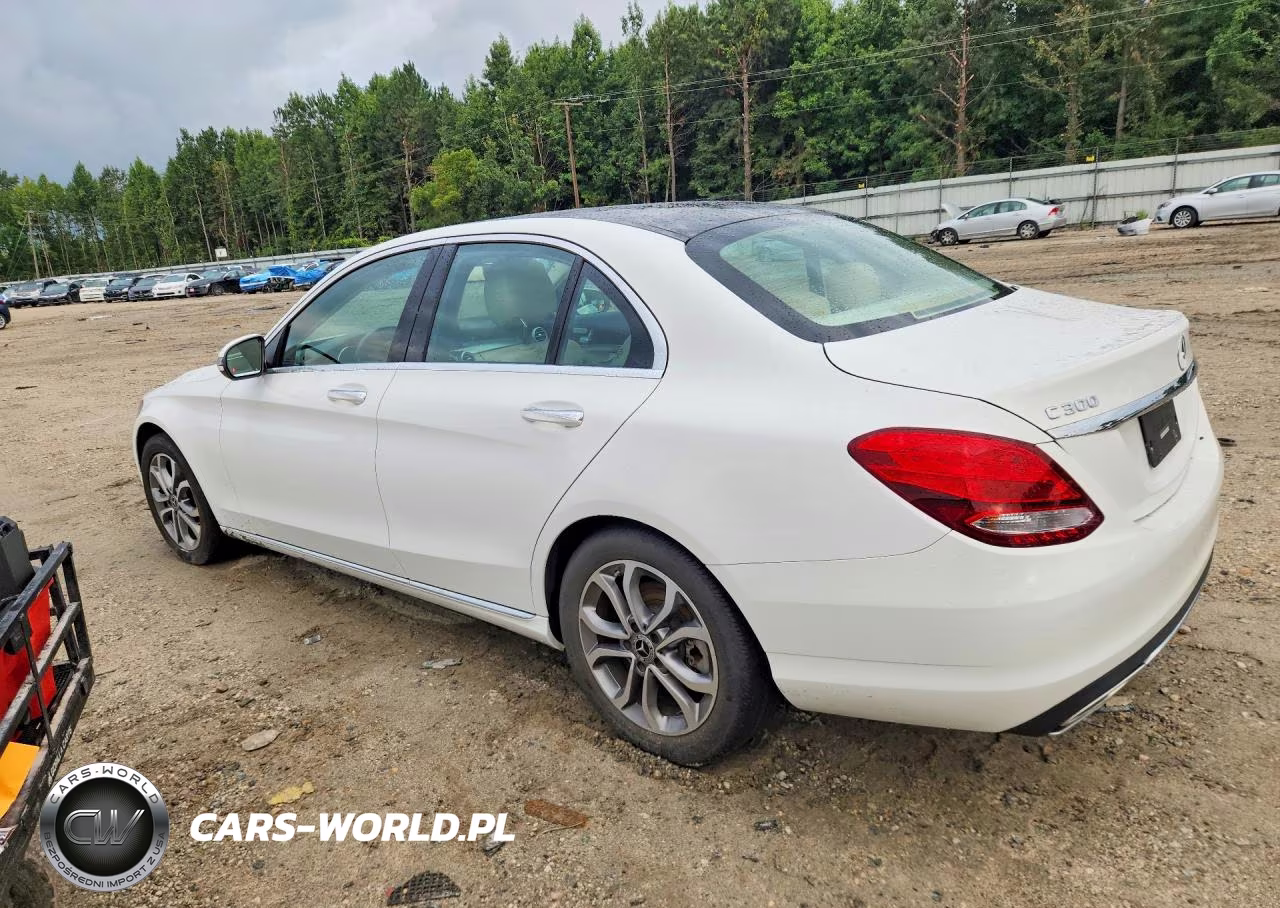 2017 Mercedes-Benz C 300 4Matic VIN:55SWF4KB2HU224185 - 2