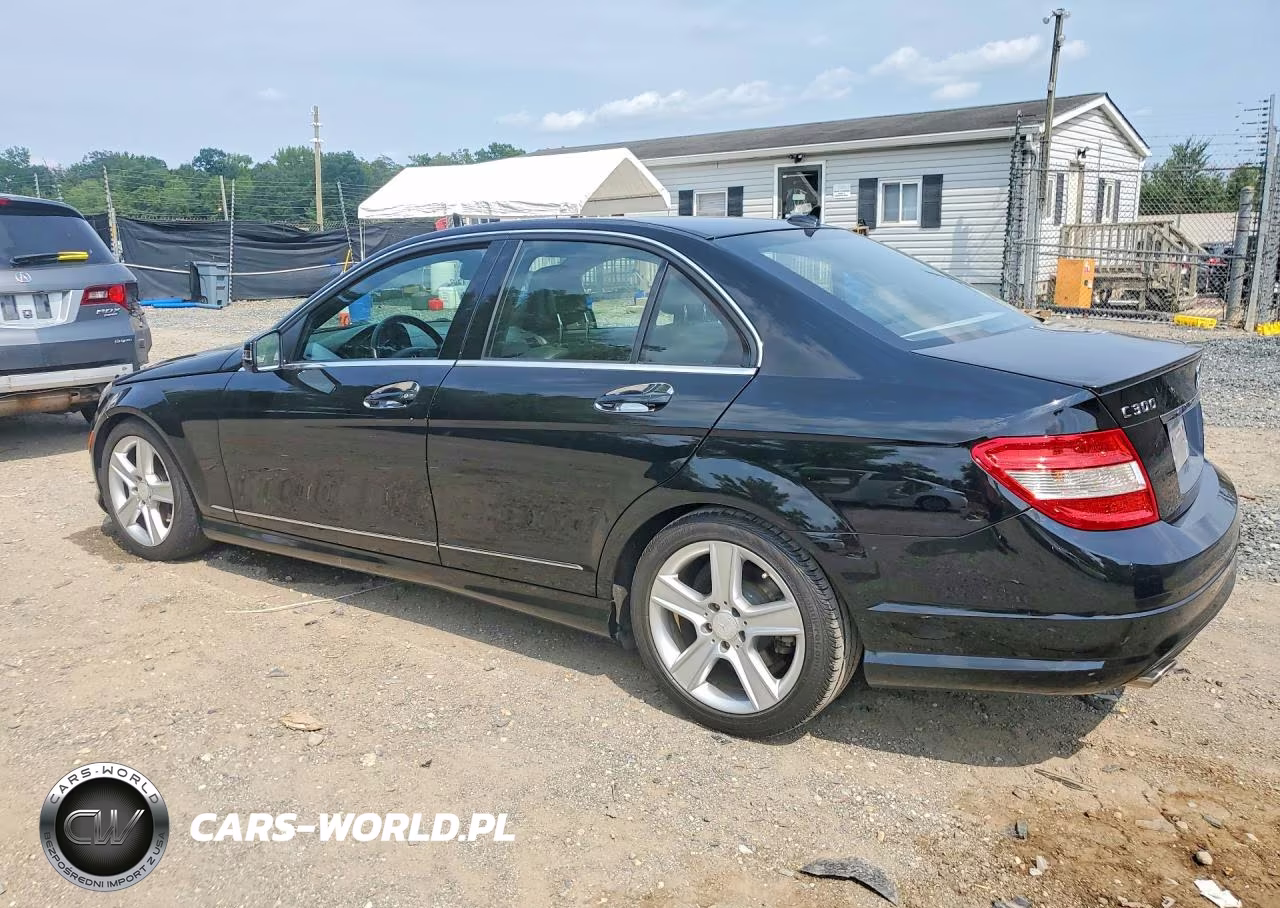 2011 Mercedes-Benz C 300 4Matic VIN:WDDGF8BB6BR175982 - 2