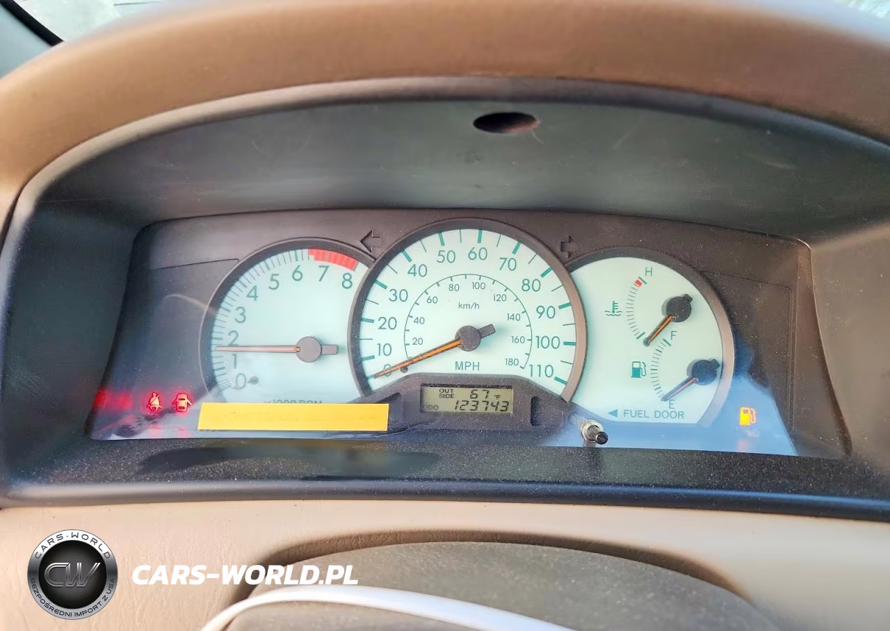 2003 Toyota Corolla Le VIN:2T1BR32E63C160175 - 9