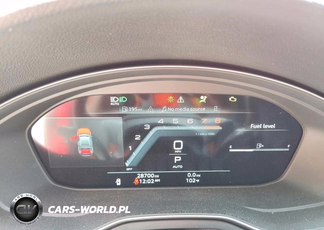 2024 Audi A4 Premium Plus 45 VIN:WAUEAAF45RN007087 - 9