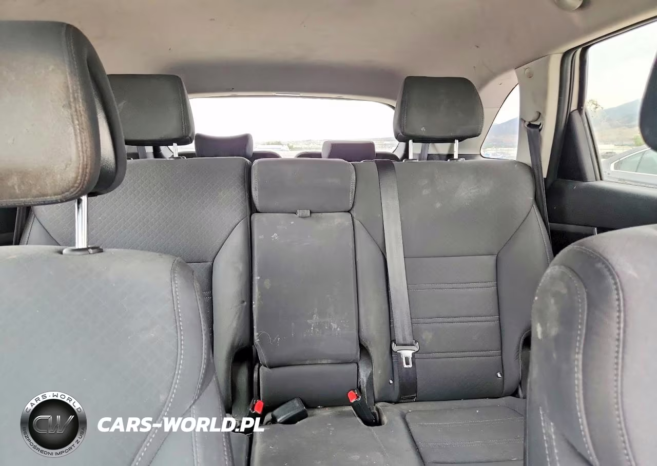 2016 Kia Sorento Lx V6 VIN:5XYPGDA5XGG137818 - 10