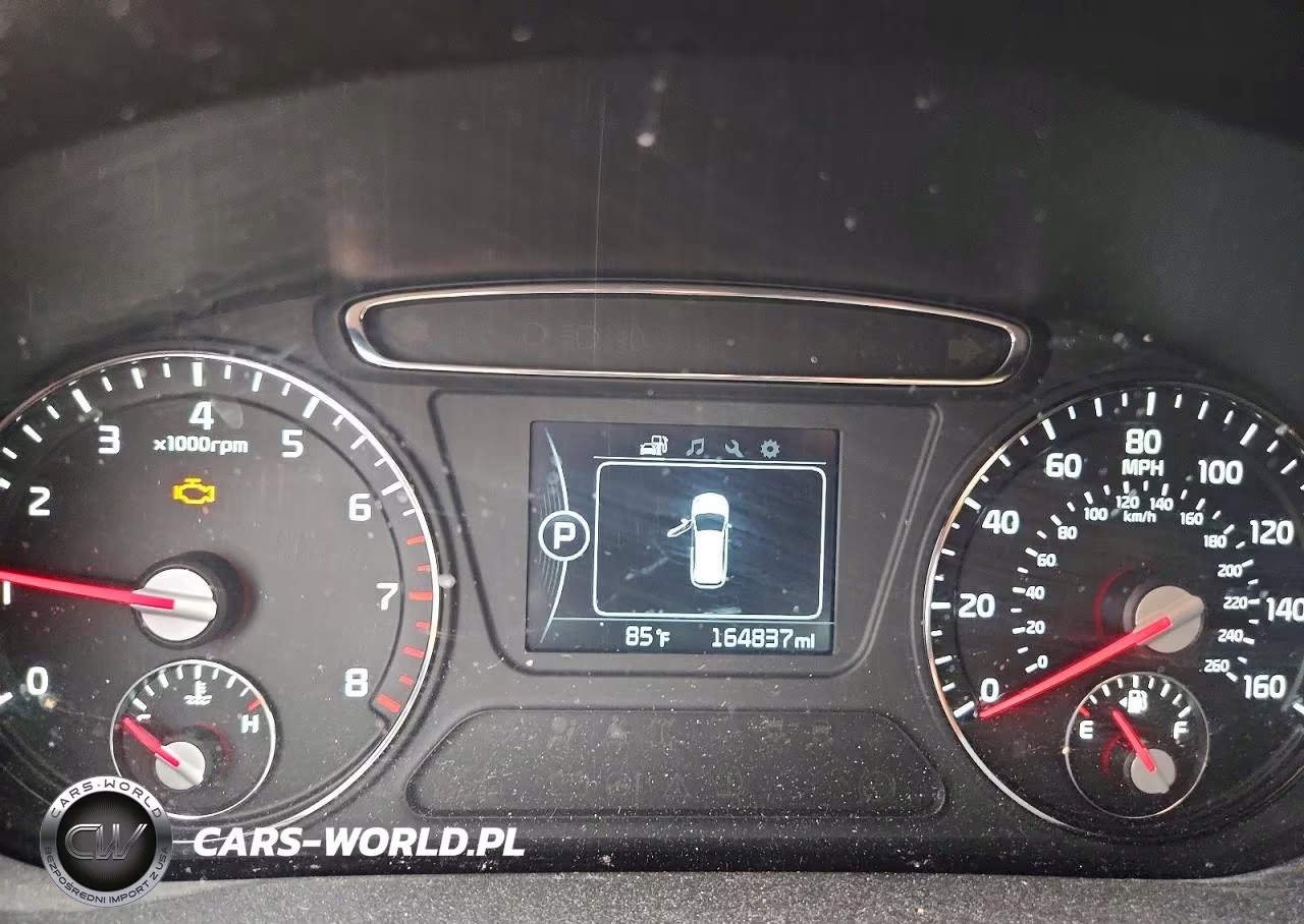 2016 Kia Sorento Lx V6 VIN:5XYPGDA5XGG137818 - 9