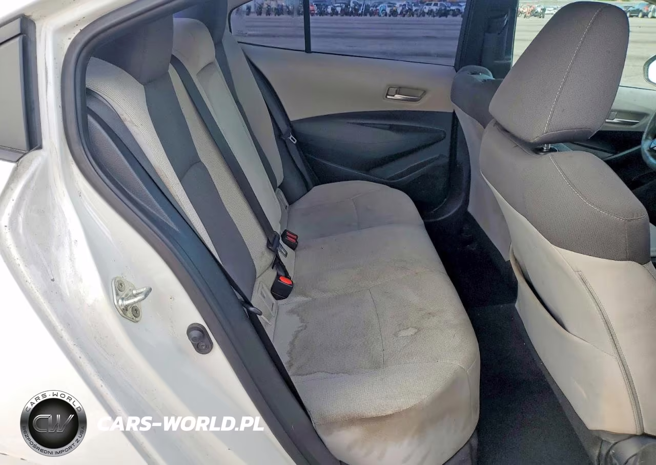 2020 Toyota Corolla Le VIN:5YFEPRAE7LP016559 - 10