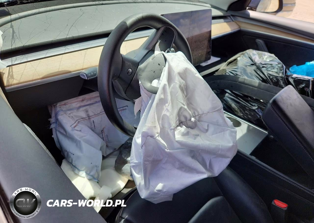 2022 Tesla Model 3 VIN:5YJ3E1EC8NF119947 - 8