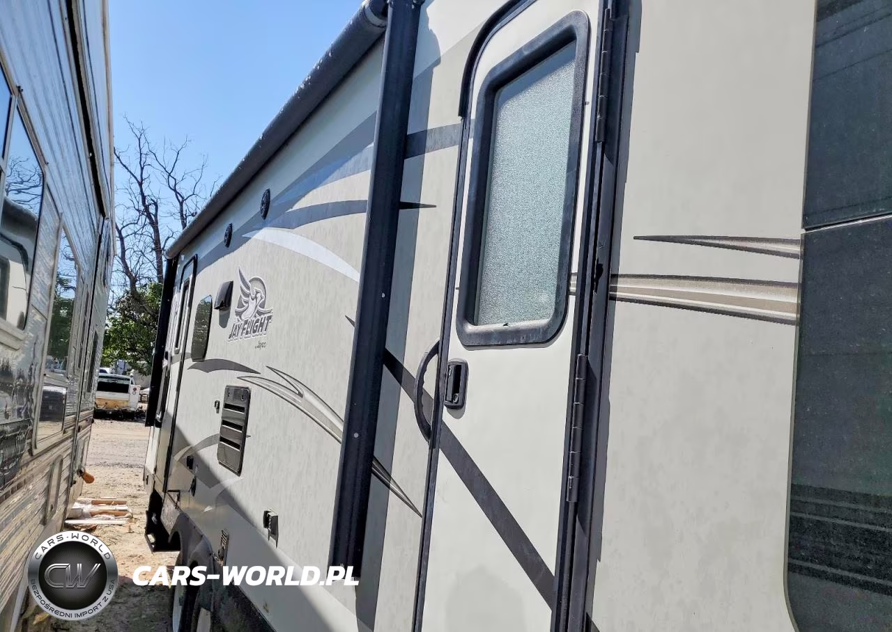 2016 Jayco Jay Flight Camper VIN:1UJBJ0BP4G1TG0095 - 9