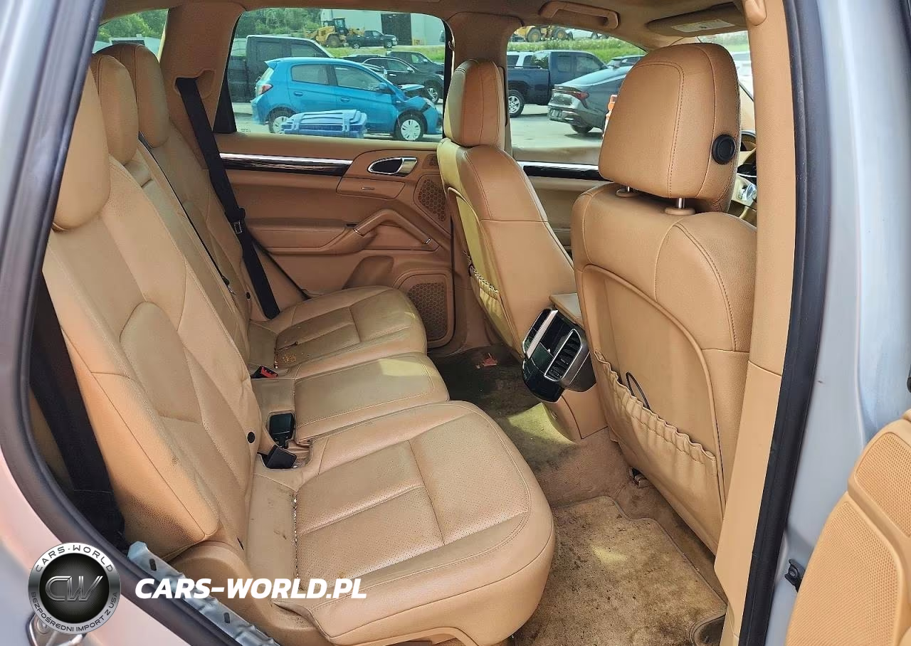 2012 Porsche Cayenne VIN:WP1AA2A2XCLA07214 - 11