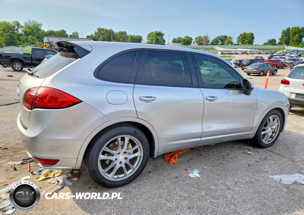 2012 Porsche Cayenne VIN:WP1AA2A2XCLA07214 - 3