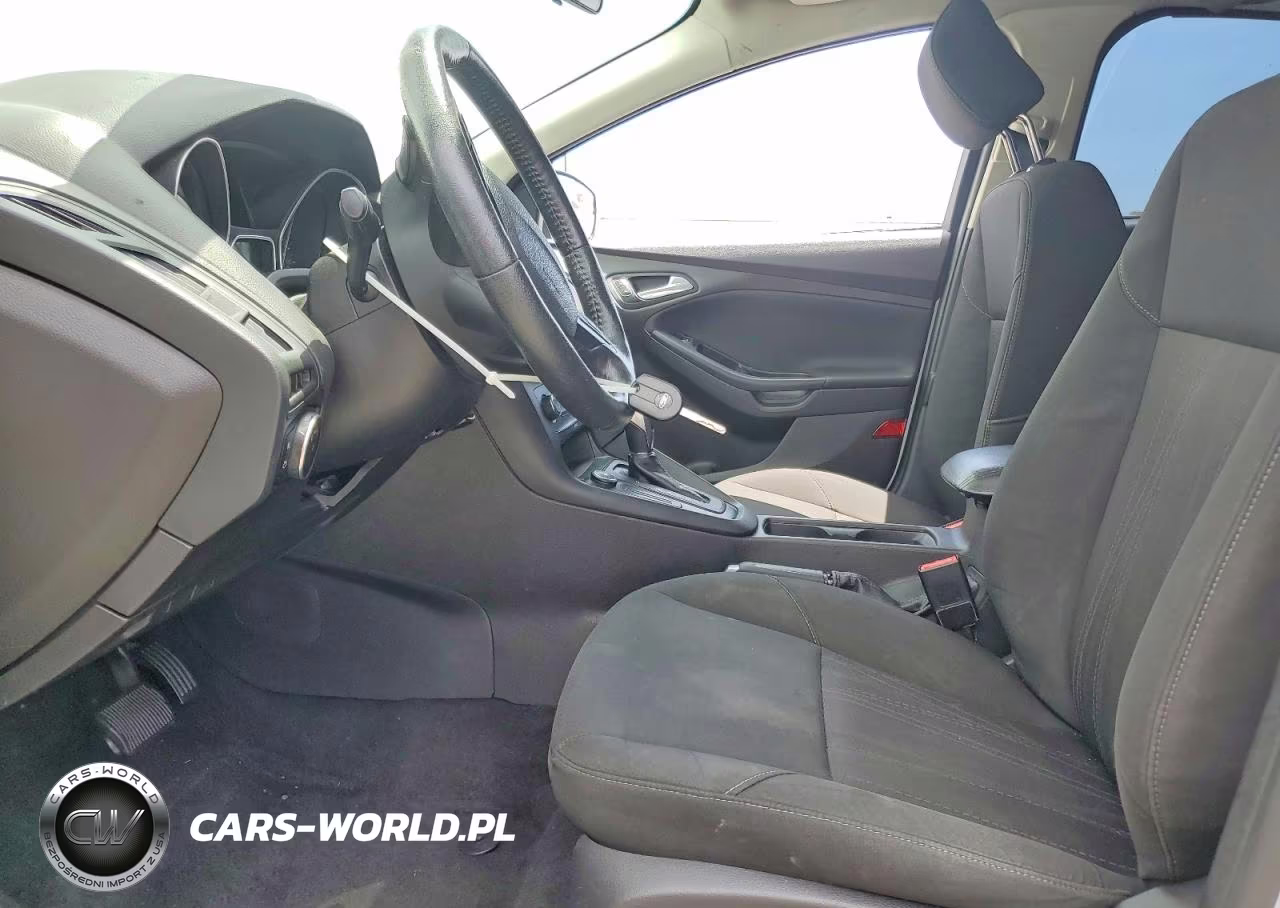 2015 Ford Focus Se VIN:1FADP3K26FL380343 - 7