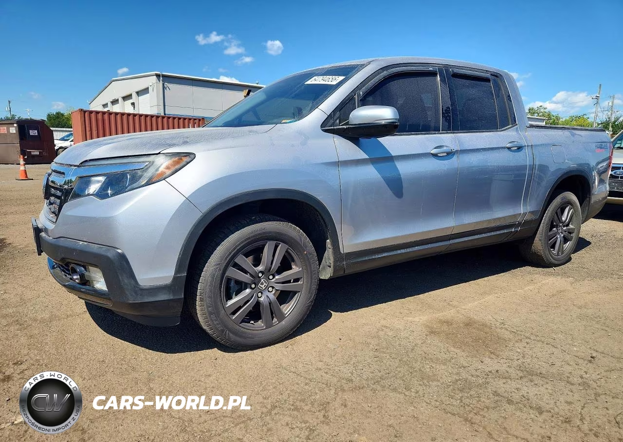 2018 Honda Ridgeline Sport VIN:5FPYK3F1XJB006686 - 1
