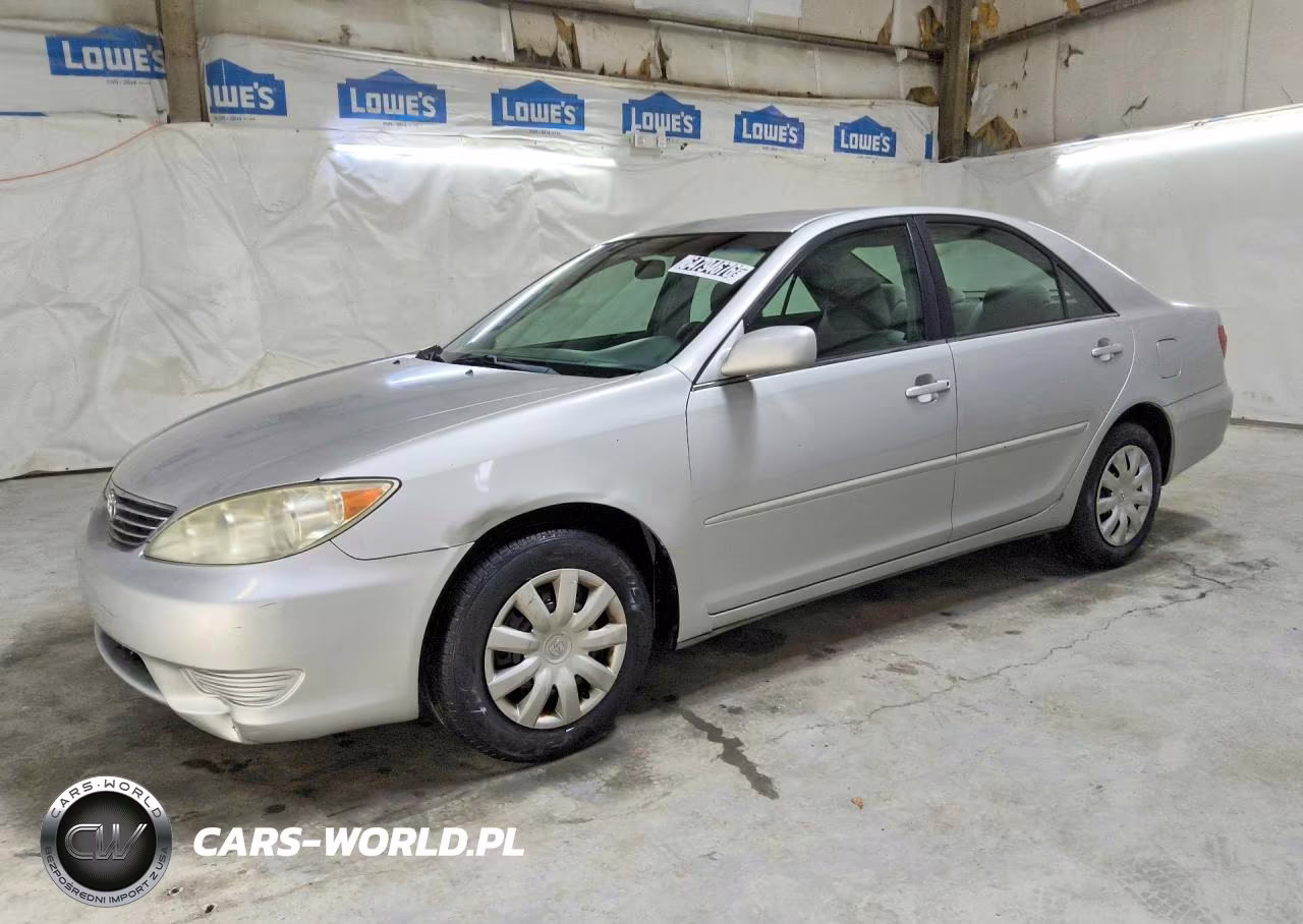 2006 Toyota Camry Le – zdjęcie 1 z 13