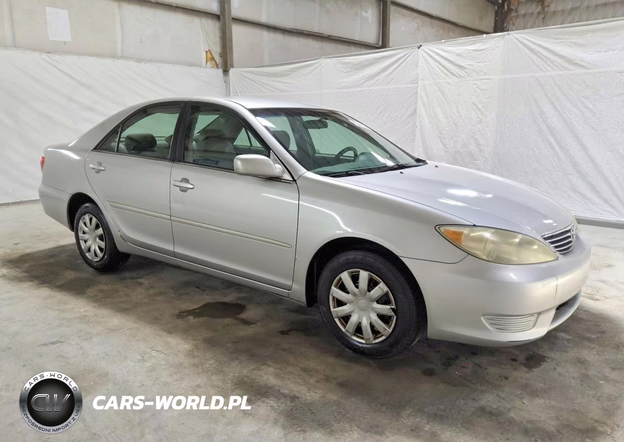2006 Toyota Camry Le VIN:4T1BE32K76U133863 - 4