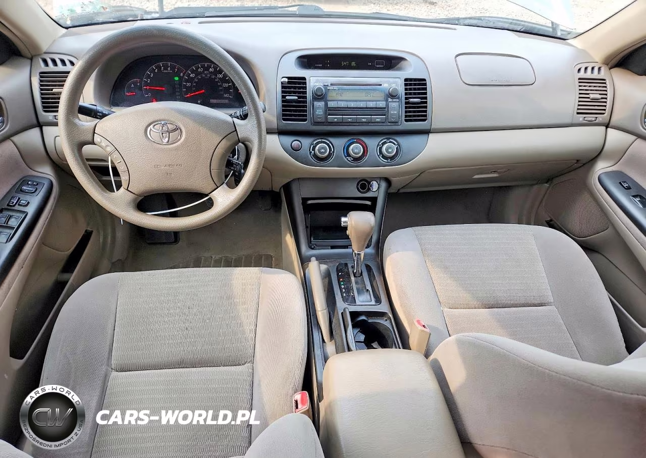 2005 Toyota Camry Le VIN:4T1BE32K65U525845 - 8