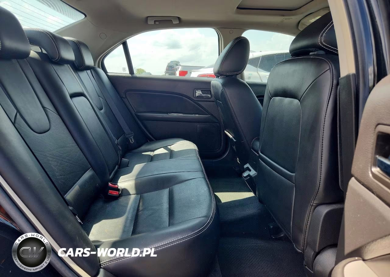 2010 Ford Fusion Hybrid VIN:3FADP0L36AR365079 - 10