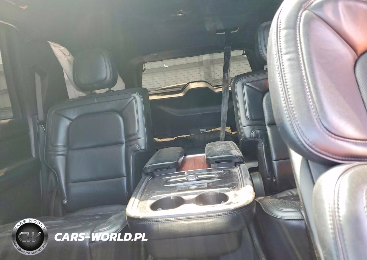 2019 Lincoln Navigator L Reserve VIN:5LMJJ3LT6KEL03386 - 10