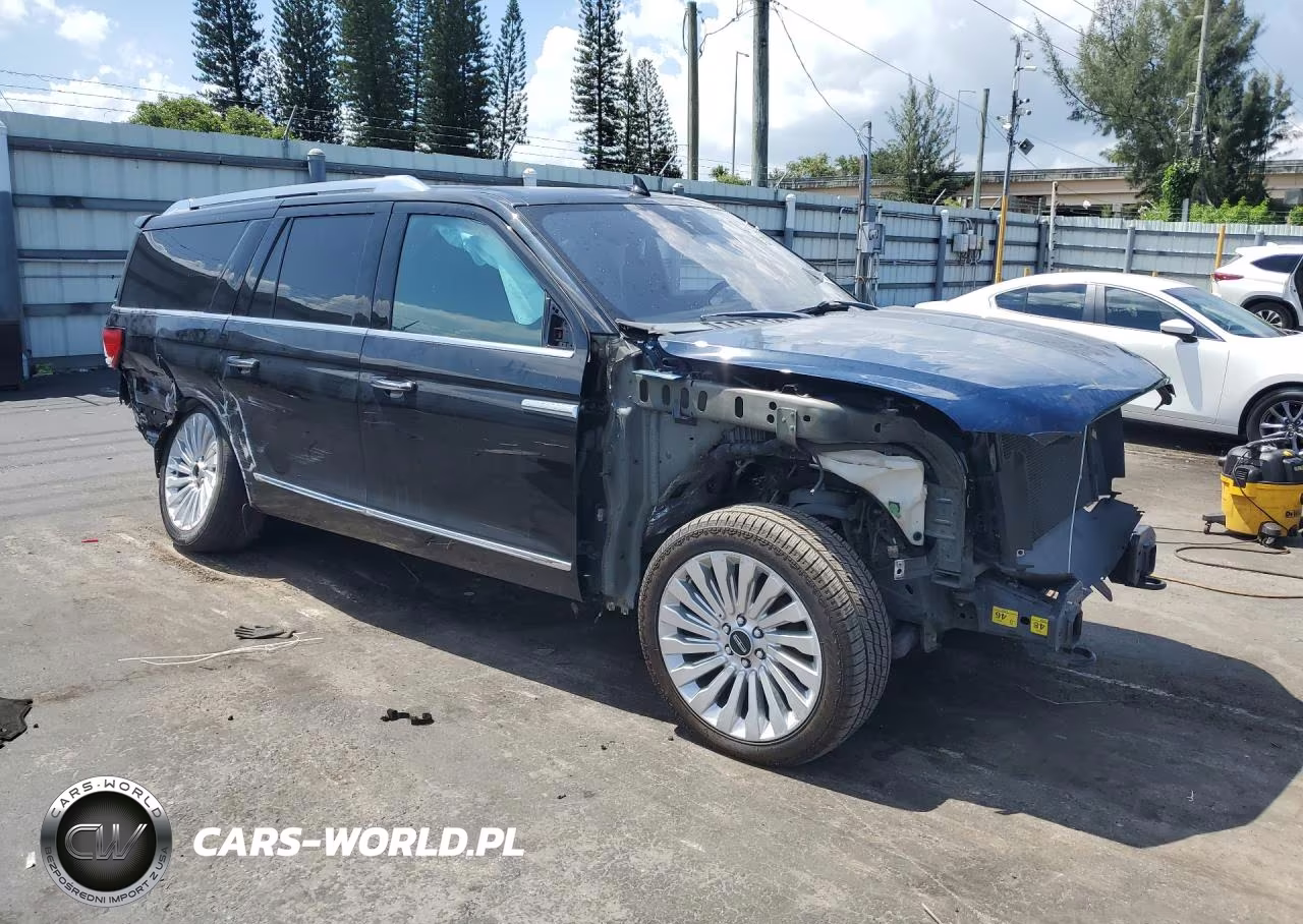 2019 Lincoln Navigator L Reserve VIN:5LMJJ3LT6KEL03386 - 4