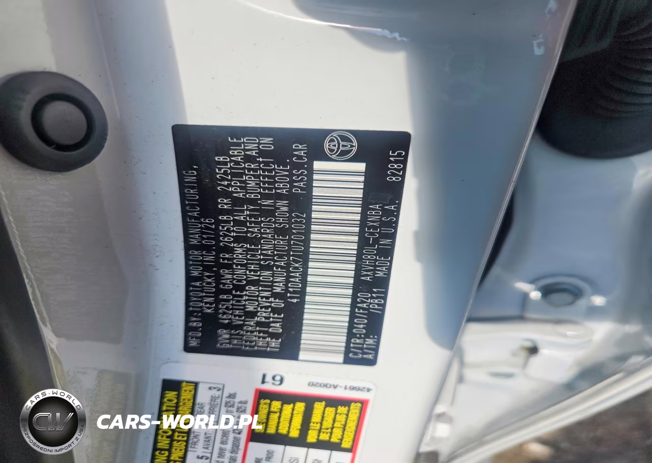 2026 Toyota Camry Le VIN:4T1DAACK7TU701032 - 12