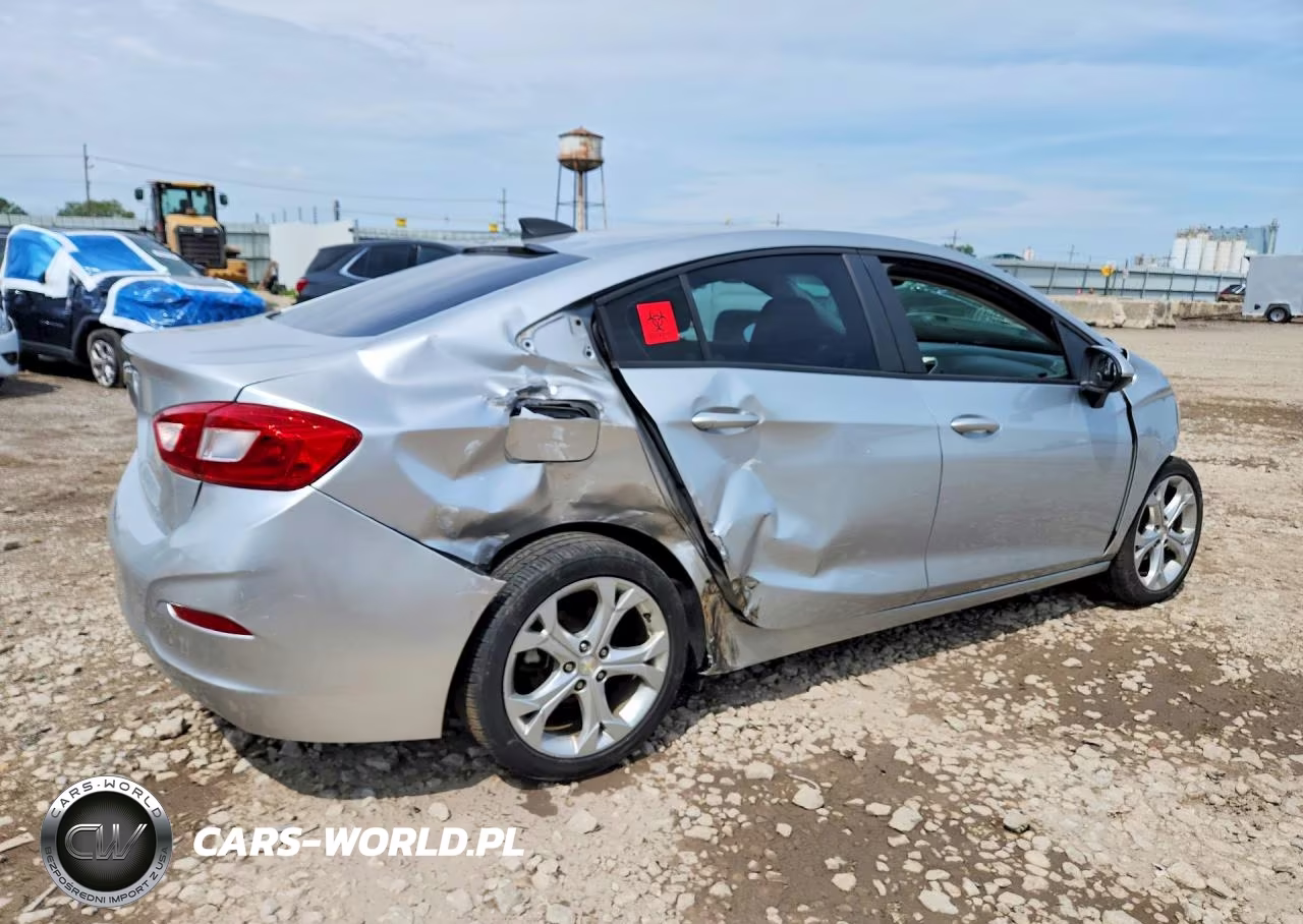 2017 Chevrolet Cruze Ls VIN:1G1BC5SM1H7166519 - 3