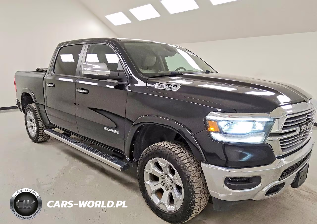 2019 Ram 1500 Laramie VIN:1C6RREJT8KN526666 - 4