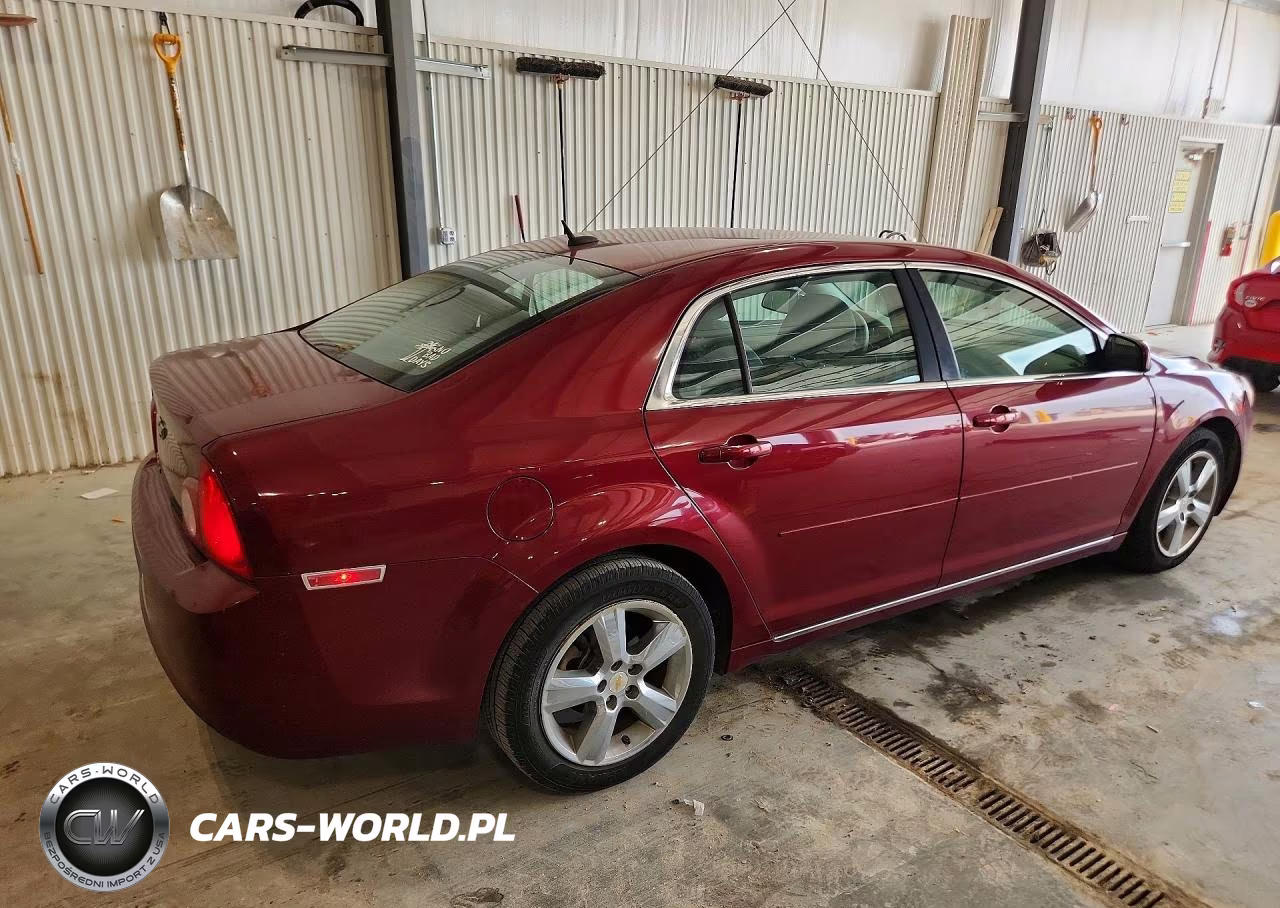 2011 Chevrolet Malibu VIN:1G1ZC5E1XBF226407 - 3
