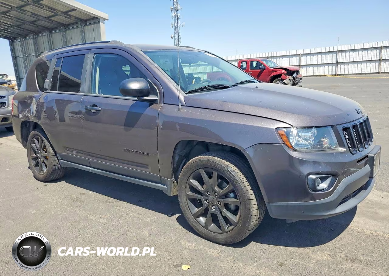 2015 Jeep Compass Sport VIN:1C4NJCBA7FD428434 - 4