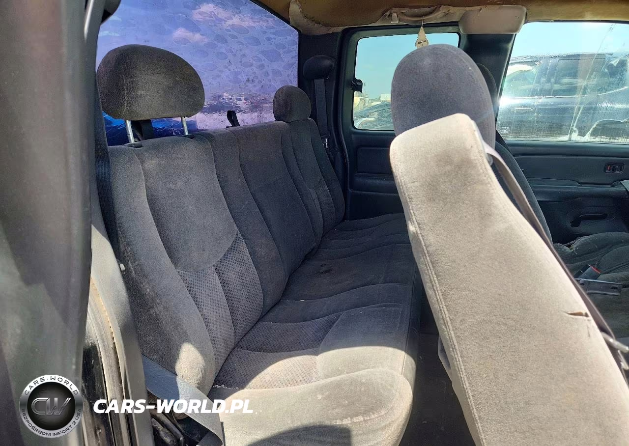 2004 Chevrolet Silverado C1500 VIN:1GCEC19VX4Z213637 - 10