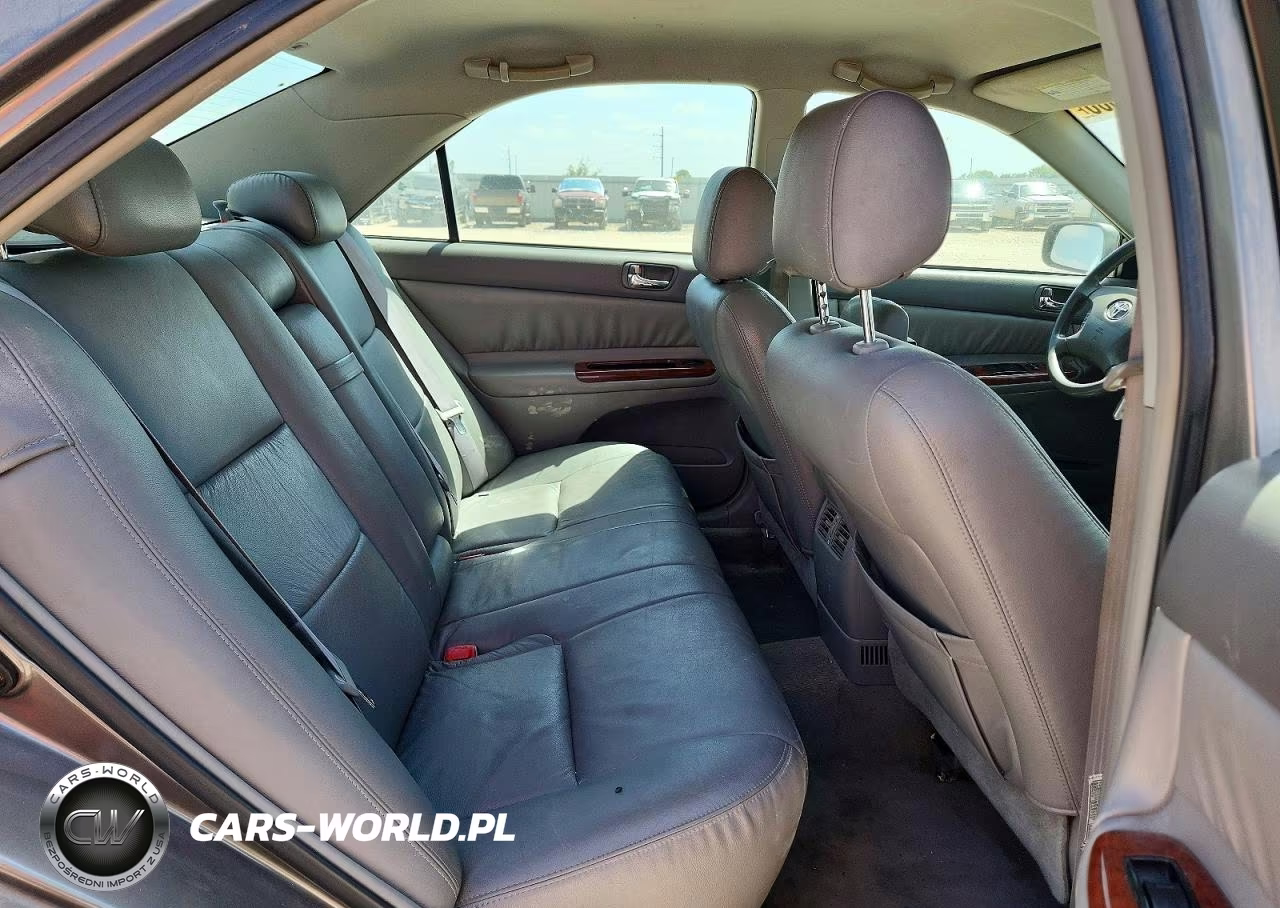 2004 Toyota Camry Xle VIN:4T1BE32K84U892695 - 10