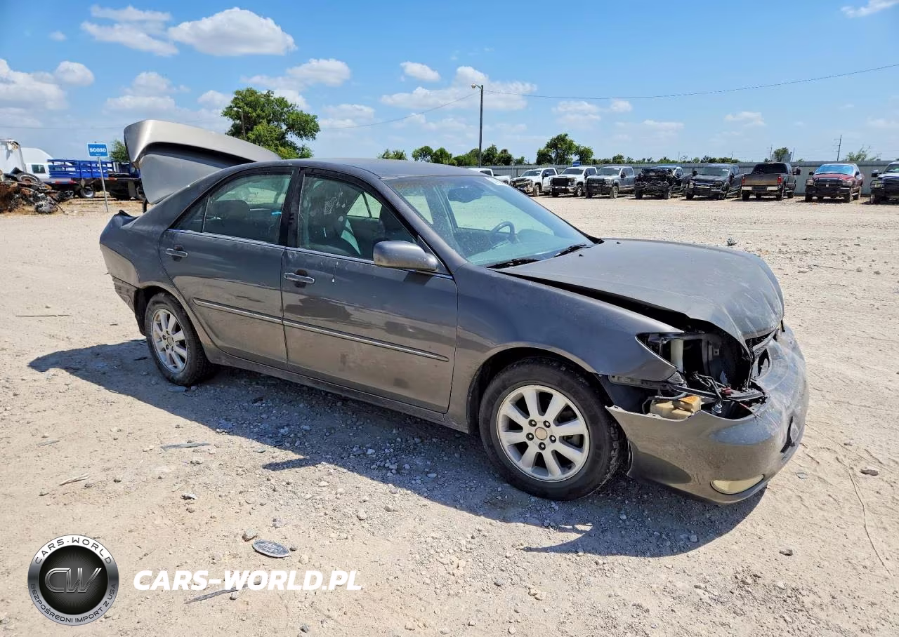 2004 Toyota Camry Xle VIN:4T1BE32K84U892695 - 4