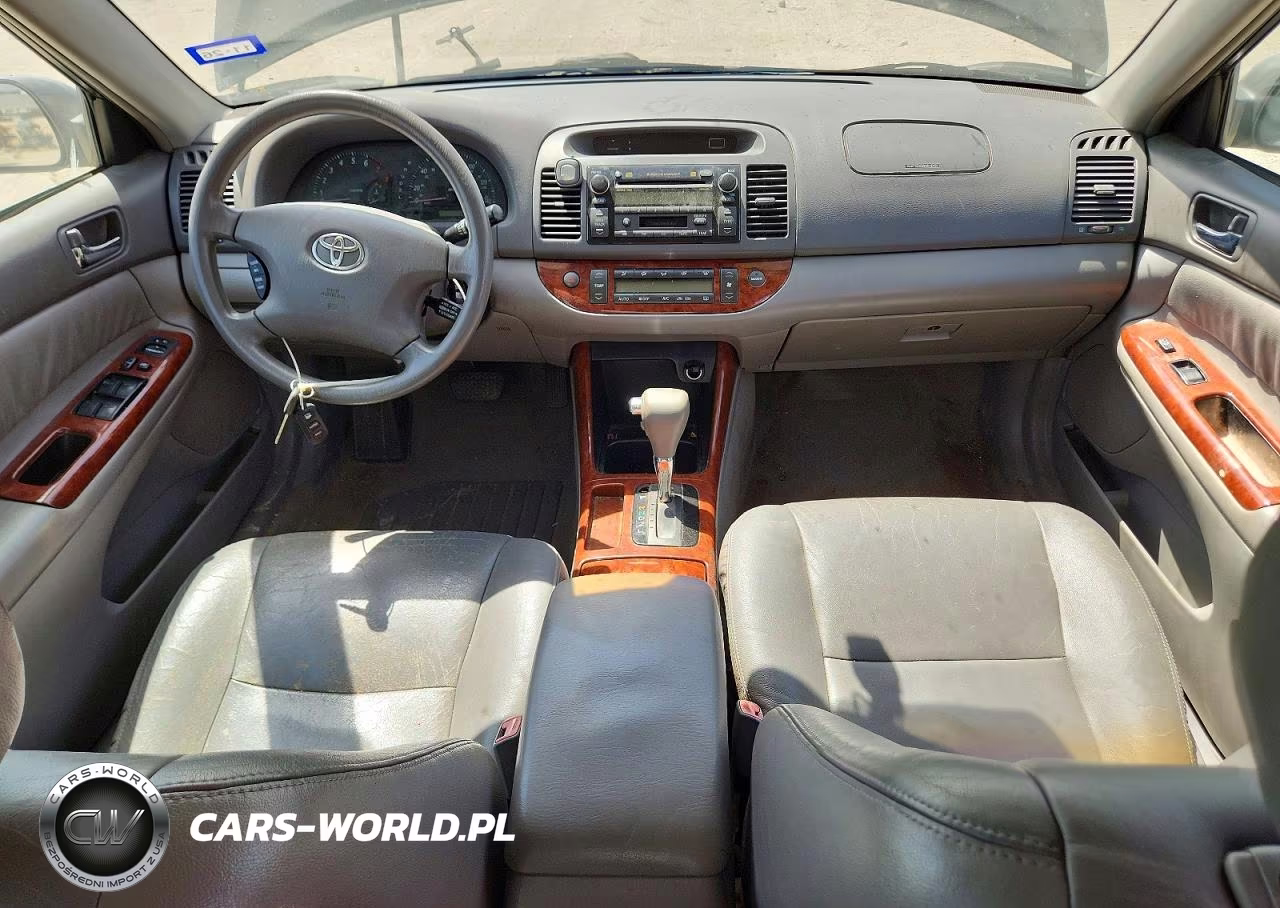 2004 Toyota Camry Xle VIN:4T1BE32K84U892695 - 8