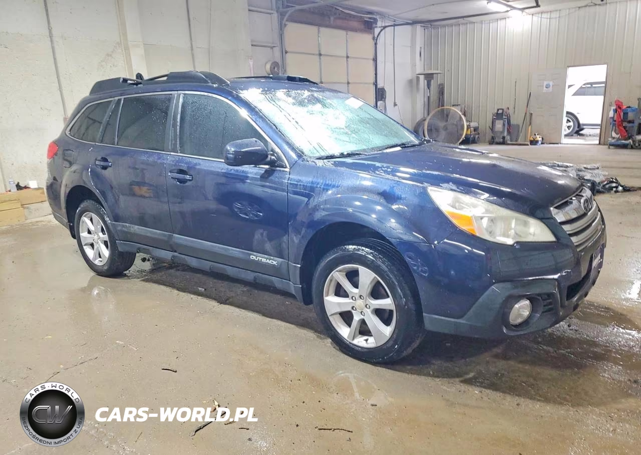 2013 Subaru Outback 2.5I Premium VIN:4S4BRBCC6D3277073 - 4