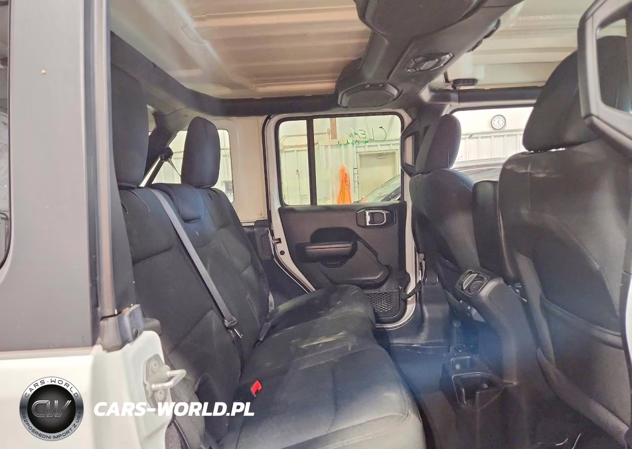 2019 Jeep Wrangler Unlimited Sport VIN:1C4HJXDN5KW689368 - 11