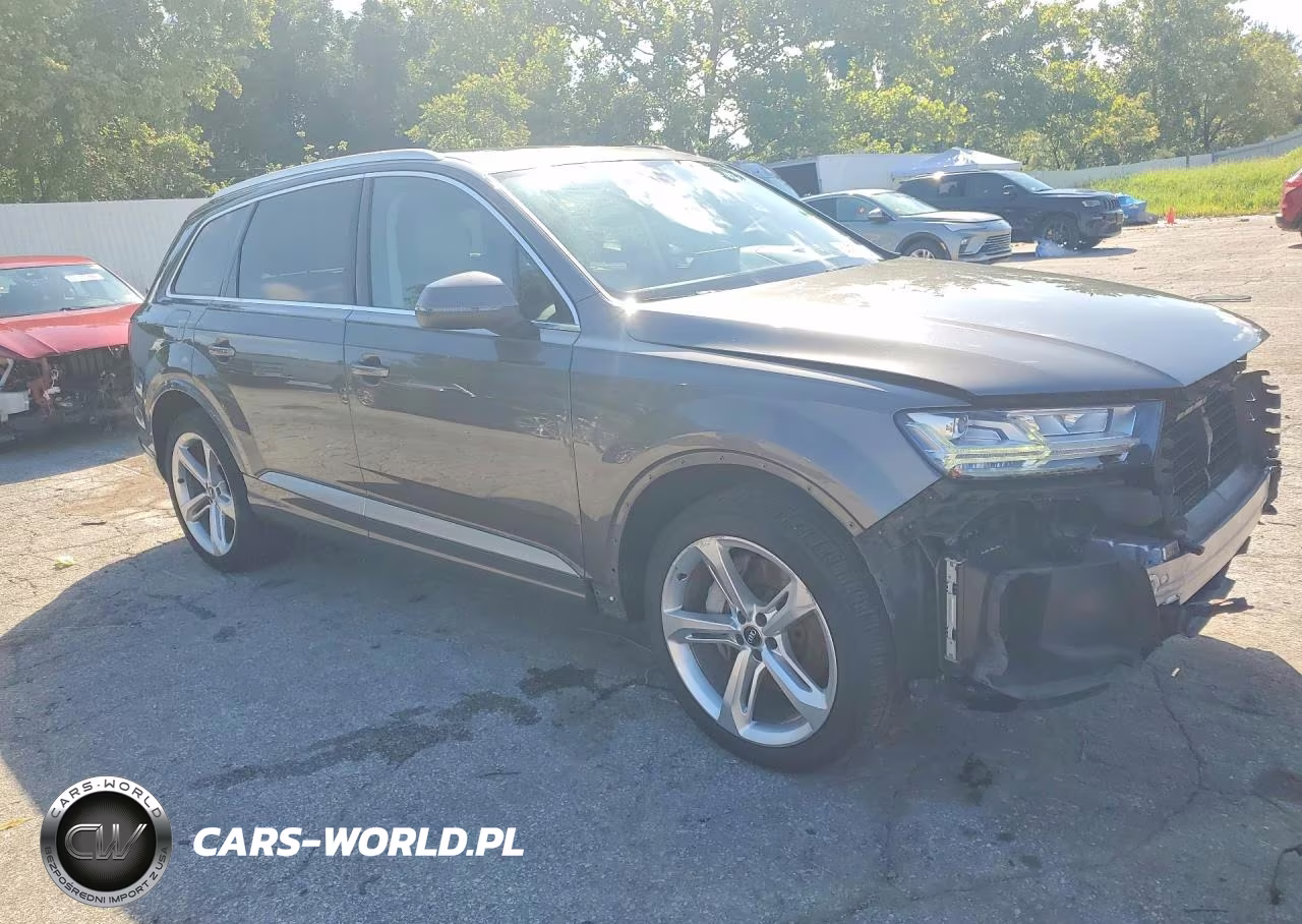 2019 Audi Q7 Prestige VIN:WA1VAAF75KD019520 - 4