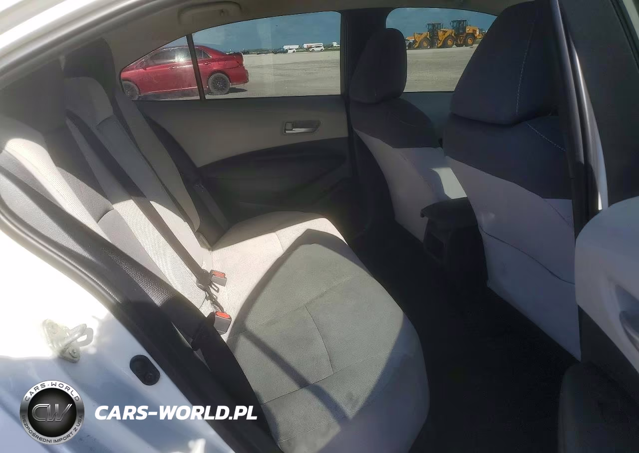 2020 Toyota Corolla Le VIN:5YFEPRAEXLP046929 - 10