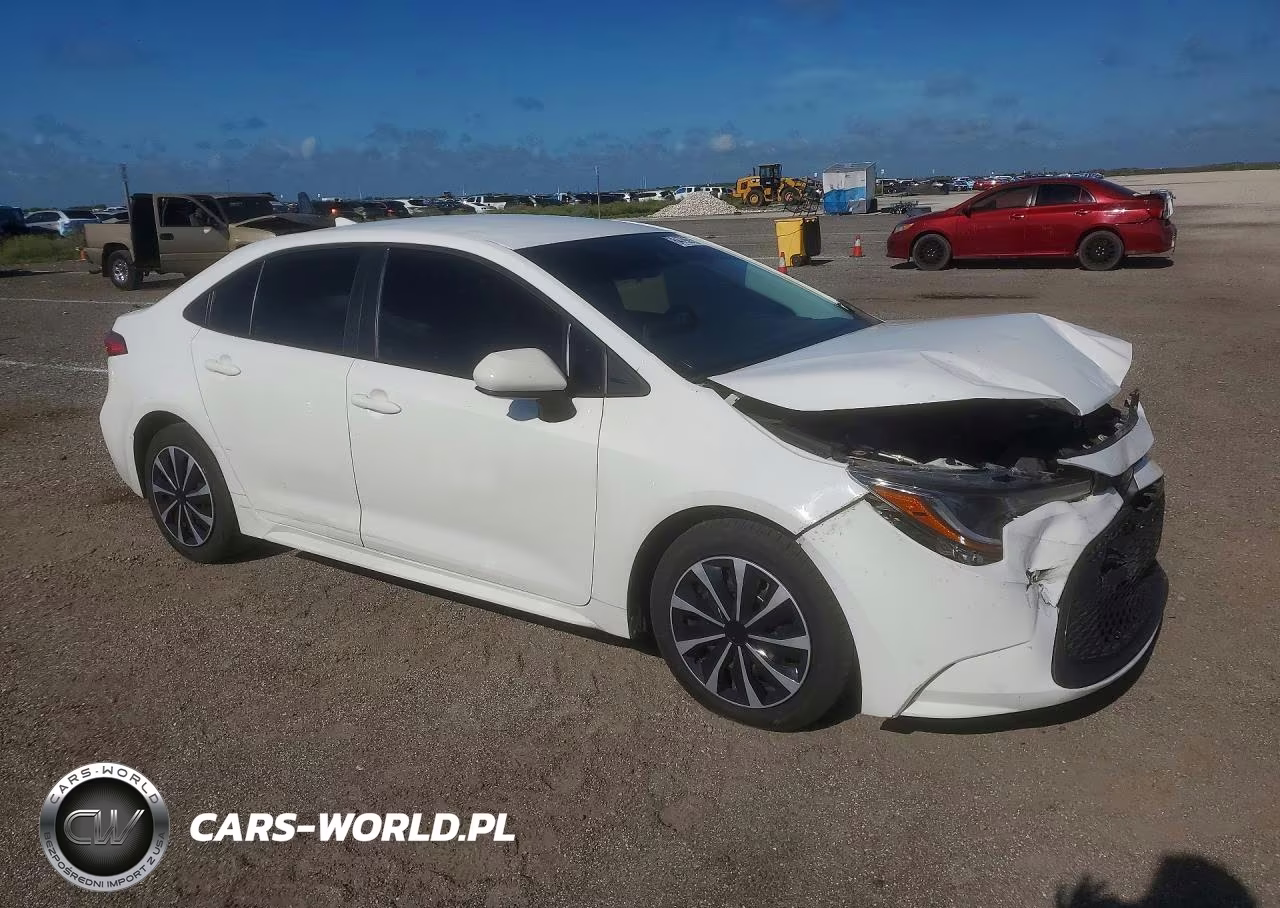 2020 Toyota Corolla Le VIN:5YFEPRAEXLP046929 - 4