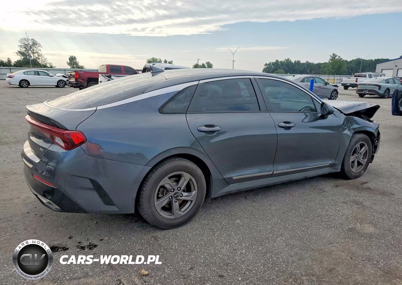 2021 Kia K5 Lxs VIN:5XXG14J27MG015456 - 3
