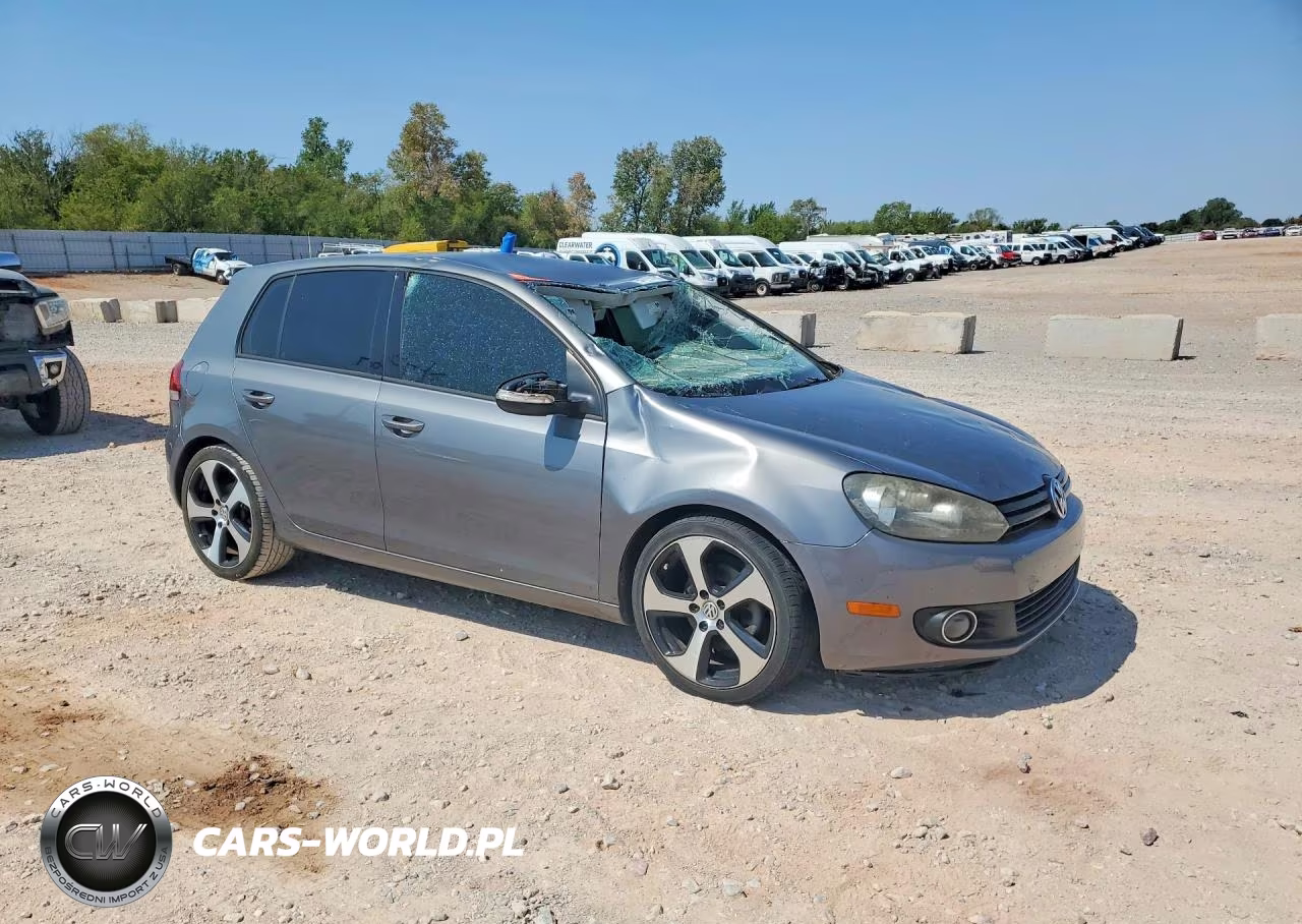 2011 Volkswagen Golf VIN:WVWDM7AJ8BW300696 - 4