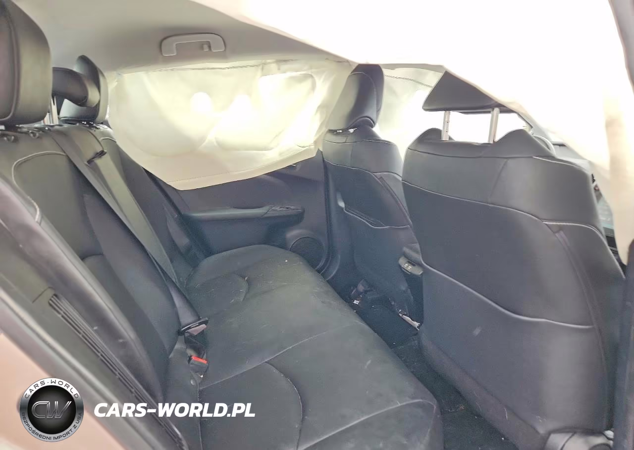 2020 Toyota Prius Prime Xle VIN:JTDKARFP8L3136930 - 10