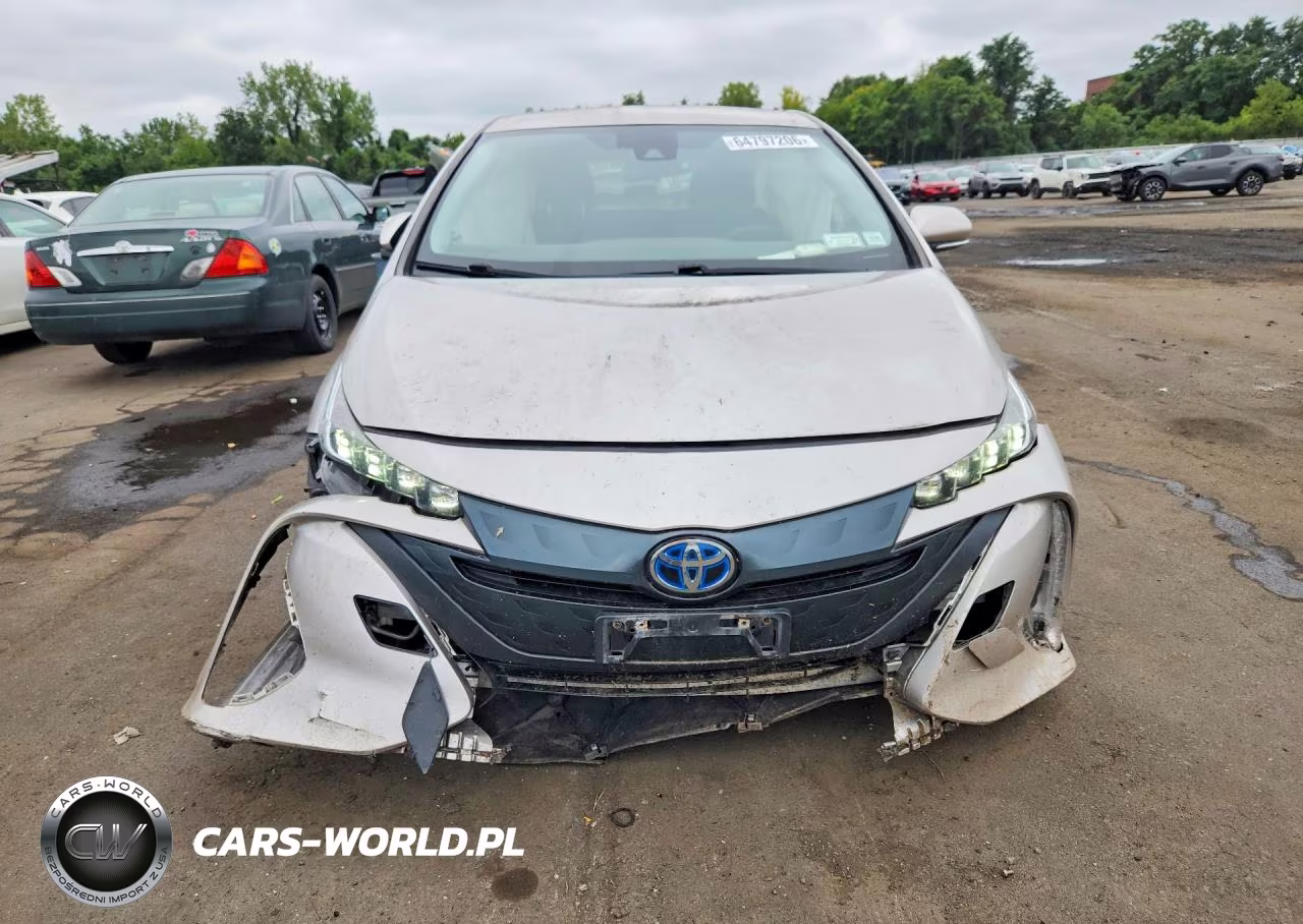 2020 Toyota Prius Prime Xle VIN:JTDKARFP8L3136930 - 5
