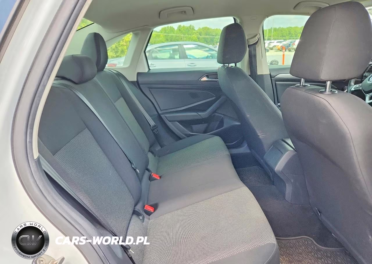2019 Volkswagen Jetta S VIN:3VWCB7BU6KM238769 - 10