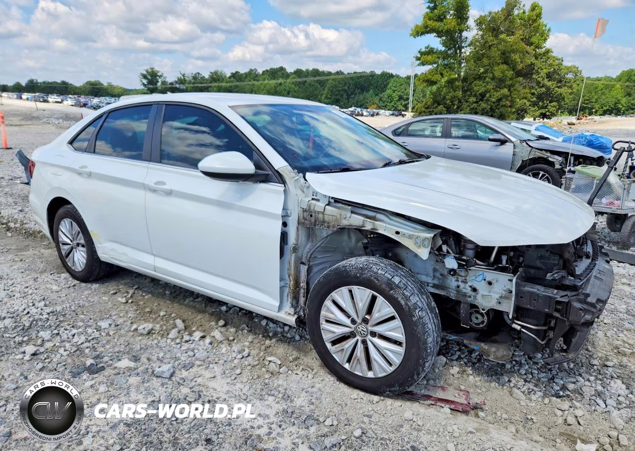 2019 Volkswagen Jetta S VIN:3VWCB7BU6KM238769 - 4