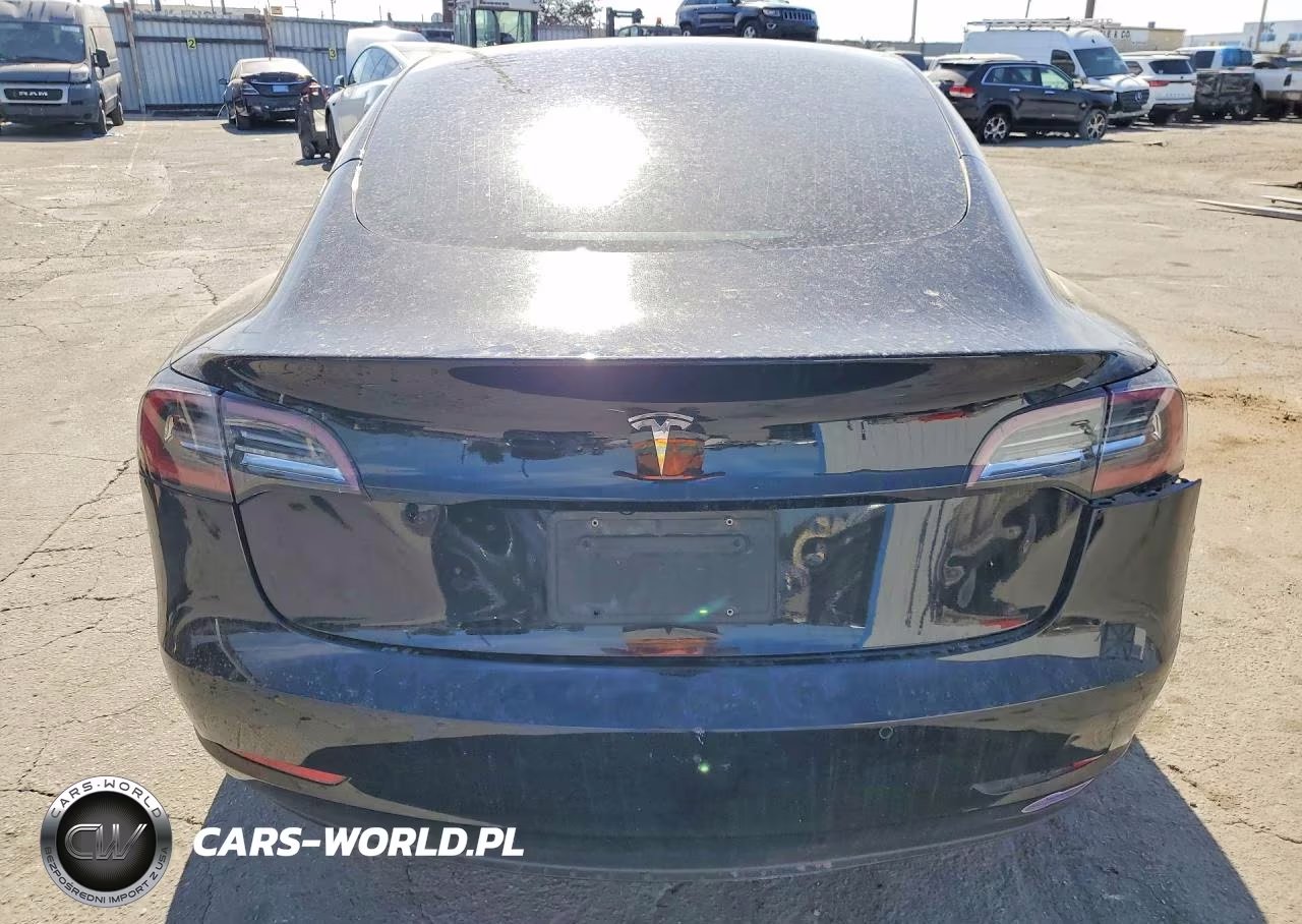 2018 Tesla Model 3 VIN:5YJ3E1EA0JF176376 - 6