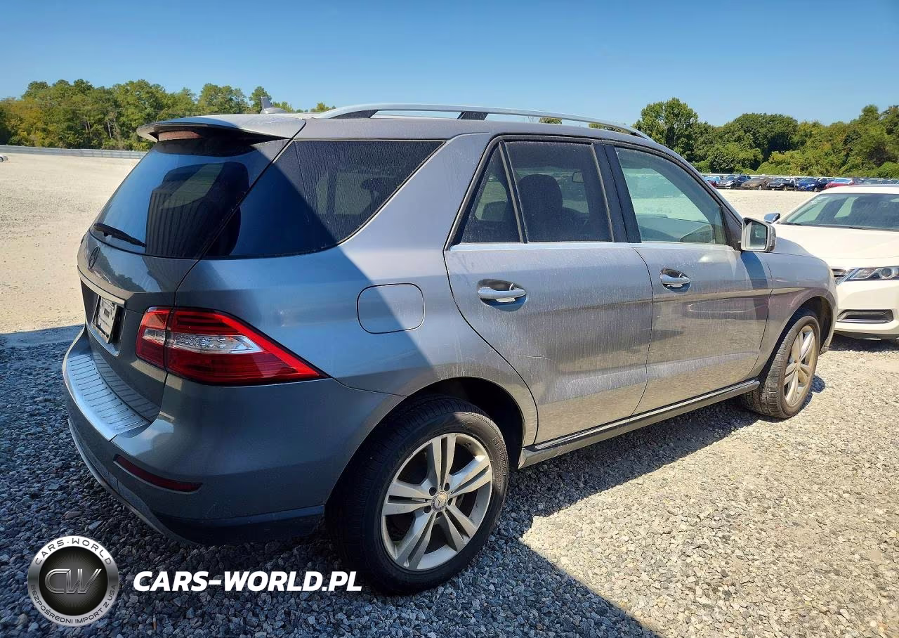 2015 Mercedes-Benz Ml 350 VIN:4JGDA5JBXFA479327 - 3