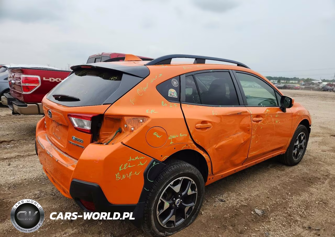 2018 Subaru Crosstrek Premium VIN:JF2GTABC4JH291514 - 3