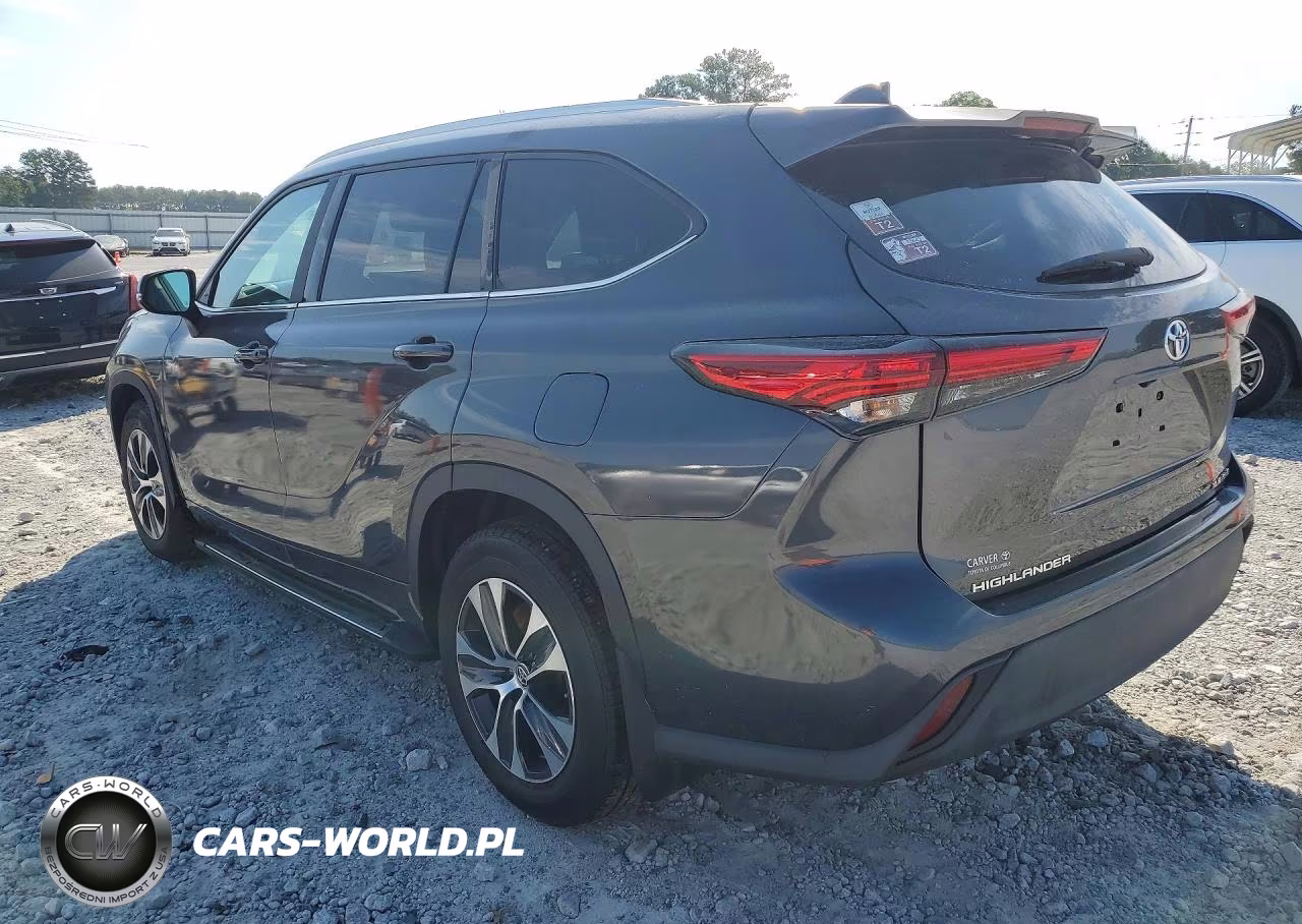 2021 Toyota Highlander Xle VIN:5TDGZRBH8MS528707 - 2