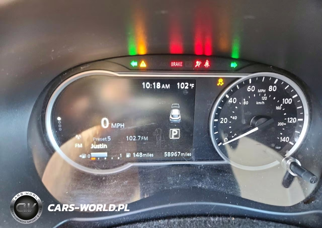2019 Nissan Kicks Sv VIN:3N1CP5CU8KL519620 - 9