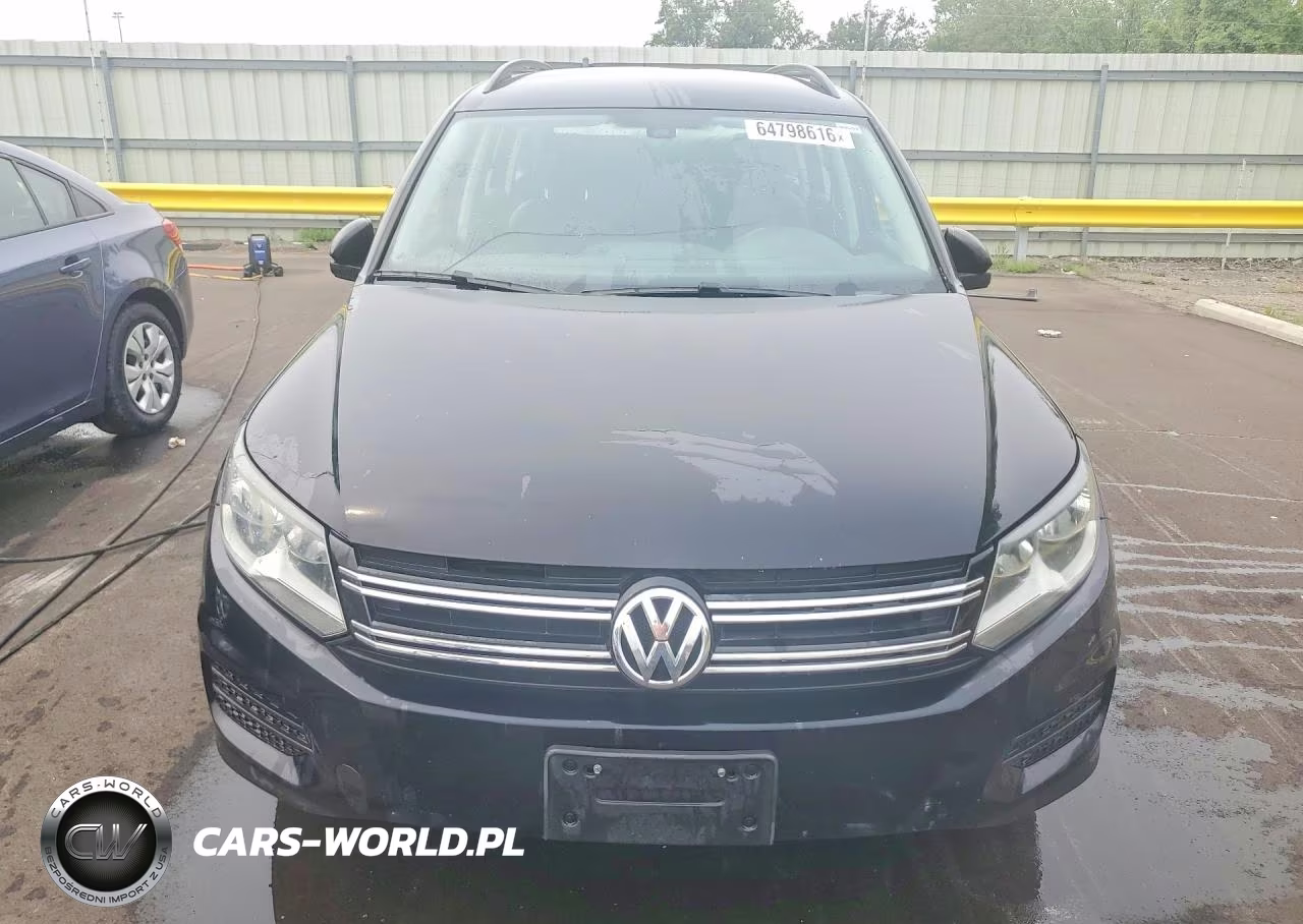 2017 Volkswagen Tiguan S VIN:WVGBV7AX5HK000134 - 5