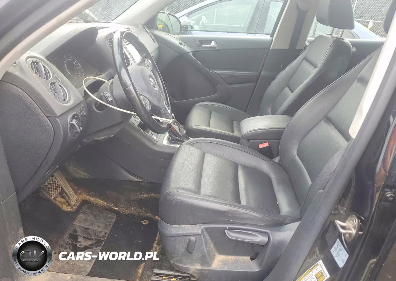 2017 Volkswagen Tiguan S VIN:WVGBV7AX5HK000134 - 7