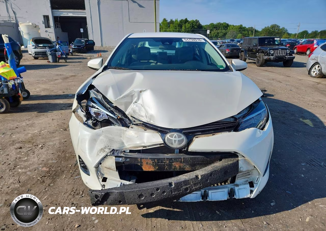 2017 Toyota Corolla Le VIN:5YFBURHE7HP593052 - 5