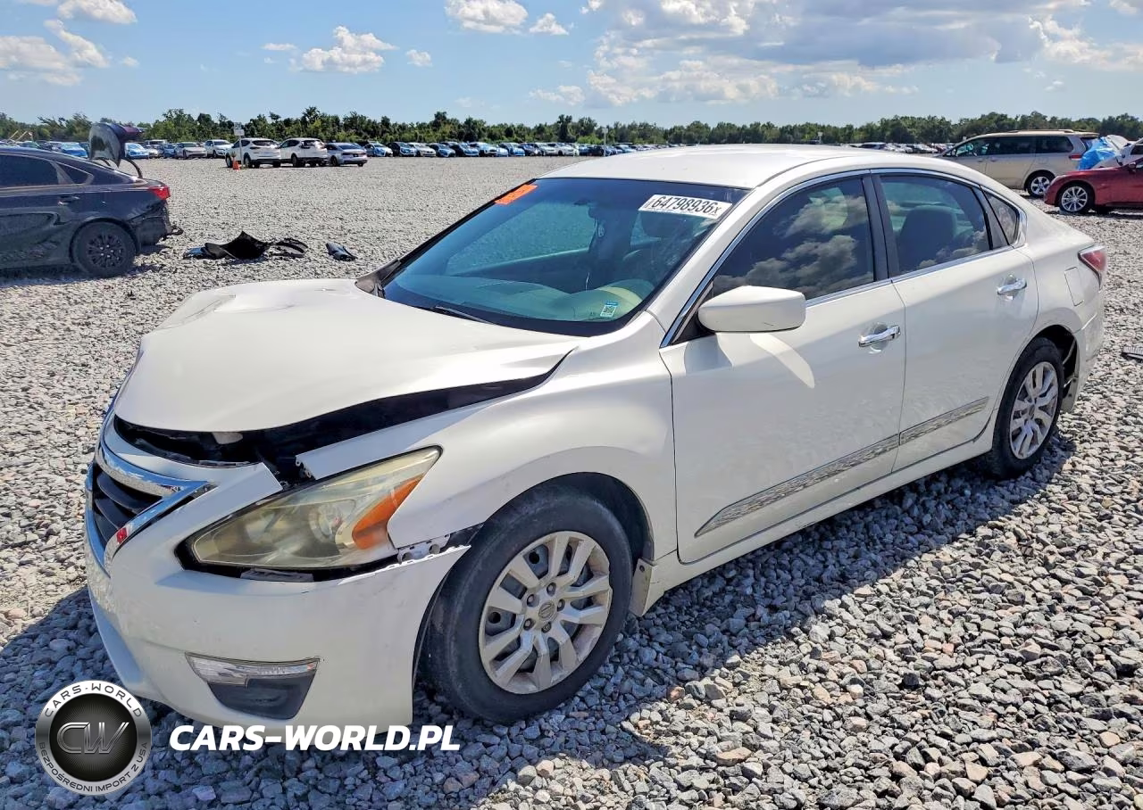 2015 Nissan Altima 2.5 S – zdjęcie 1 z 12