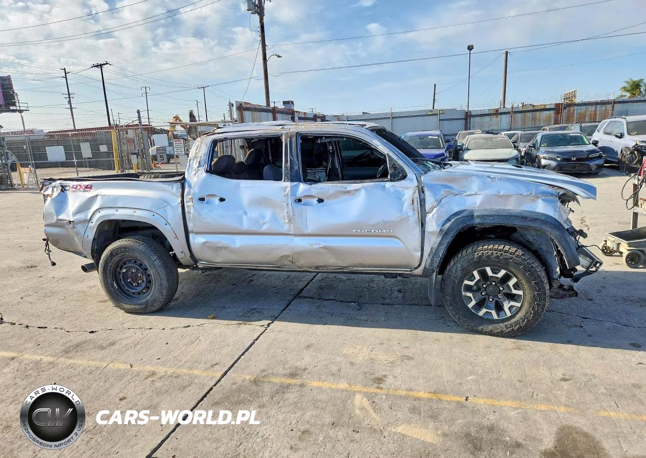 TOYOTA TACOMA VIN:5TFCZ5AN9HX108498 - 4